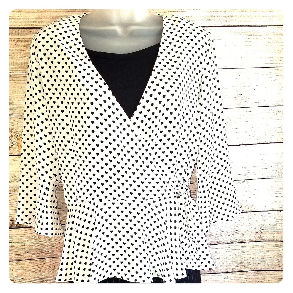 Candie's Wrap Top